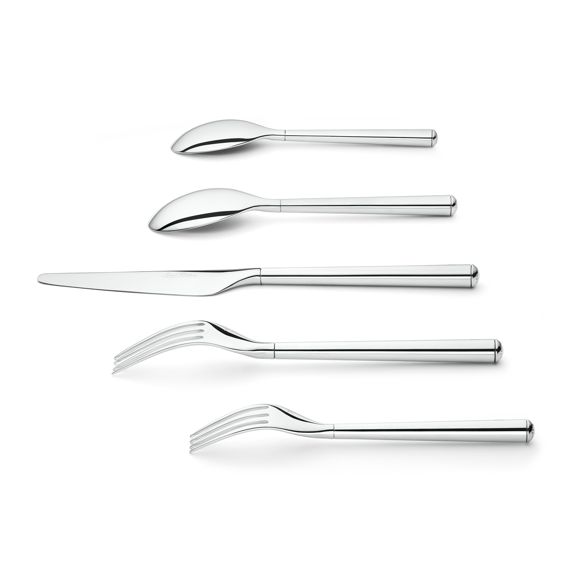 Rivet 晚餐餐具套裝  in 行李箱、旅行用品及家居精品