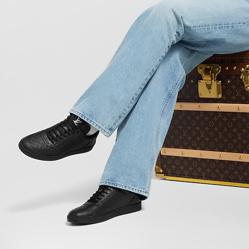 Rivoli 運動鞋 in 男士's 鞋履系列 運動鞋 collections by Louis Vuitton (產品縮放)