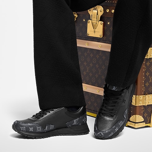 Run Away 運動鞋 in 男士's 鞋履系列 運動鞋 collections by Louis Vuitton (產品縮放)