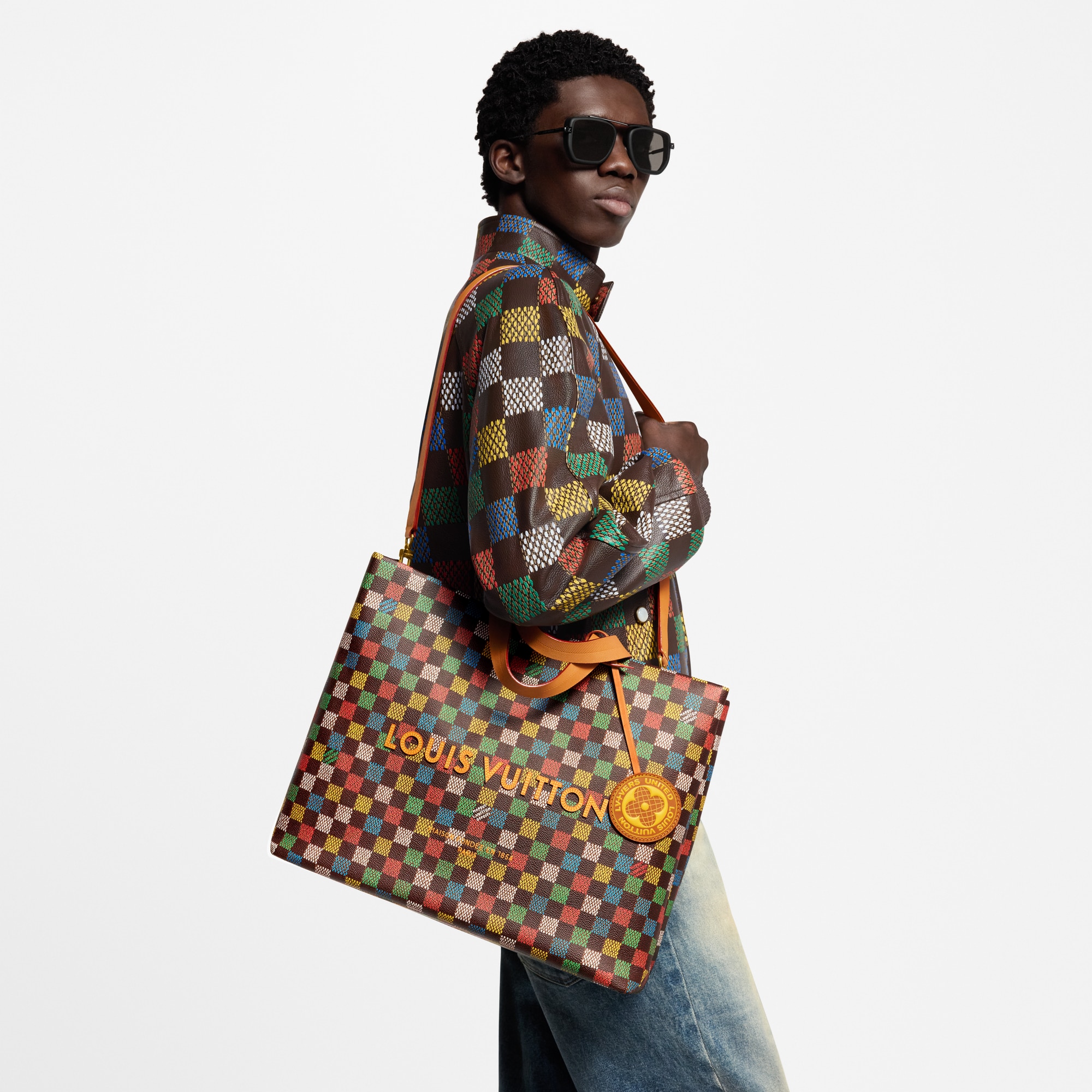 Shopper Tote MM Damier Ebène 帆布 in 時尚包包及小型皮件