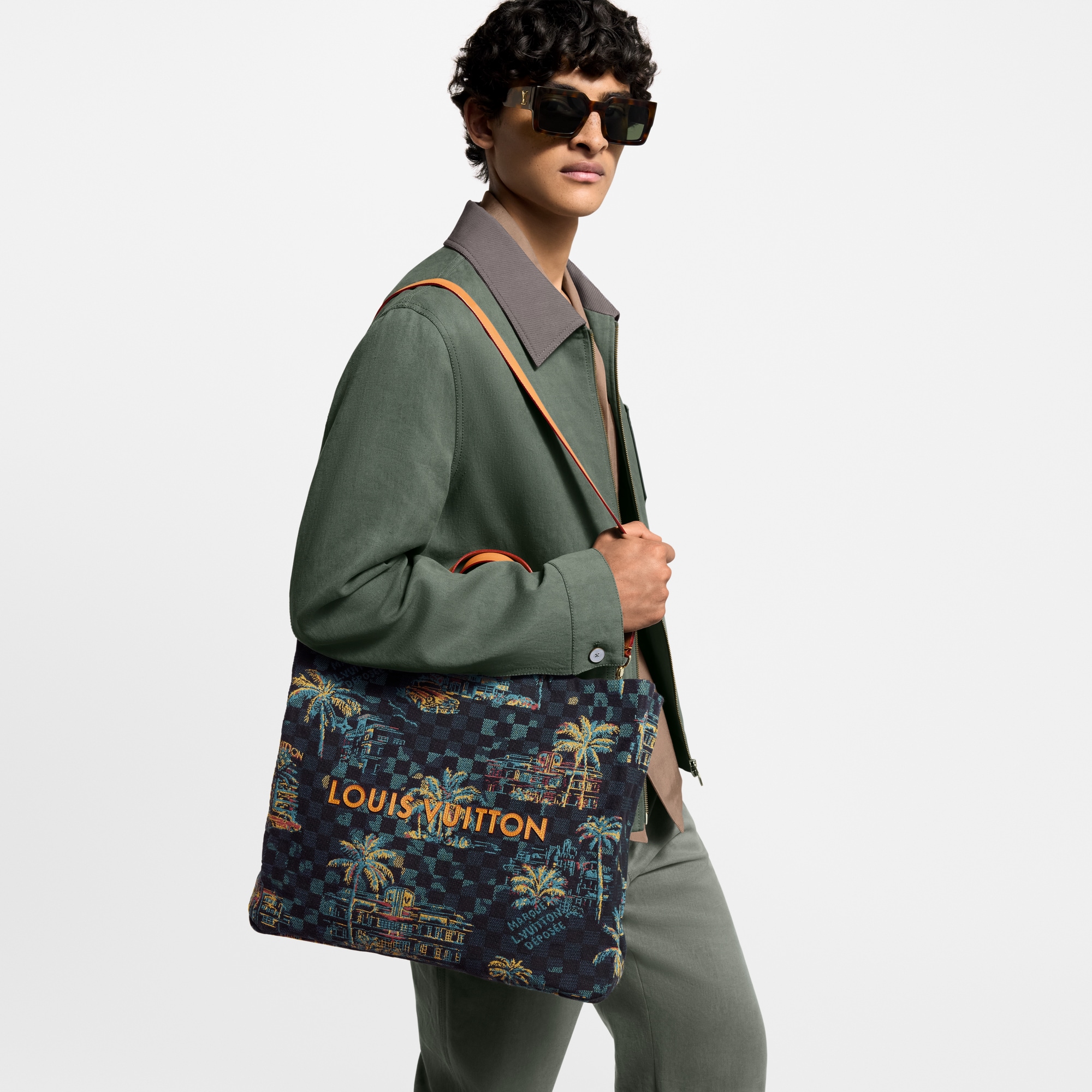 Shopper Tote MM Damier Other in 時尚包包及小型皮件