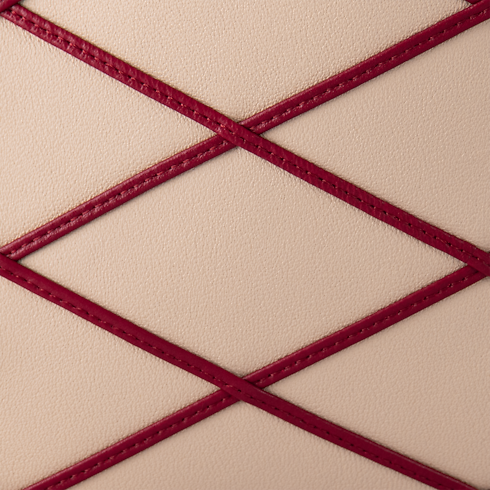 Side Trunk MM Malletage 皮革 in 女士's 時尚包款 所有系列 collections by Louis Vuitton (產品縮放)