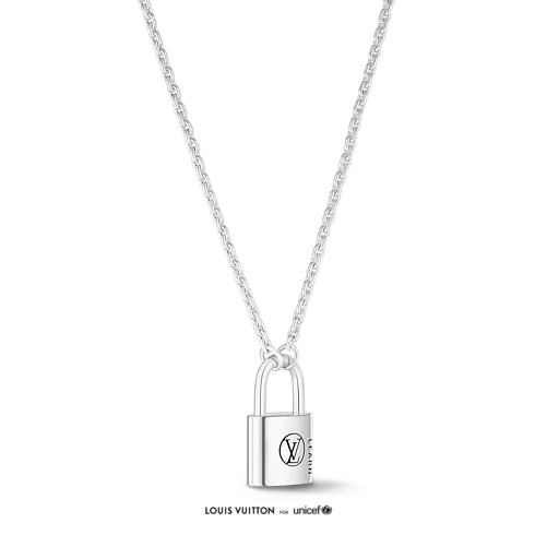 Silver Lockit 吊墜 - 配純銀及黑色漆面 in 珠寶系列's 按類別瀏覽 項鍊吊墜 collections by Louis Vuitton (產品縮放)