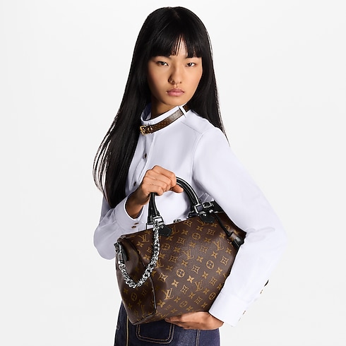 Speedy Soft 30 Dark Monogram 帆布 in 女士's 時尚包款 女生包包總覽 collections by Louis Vuitton (產品縮放)