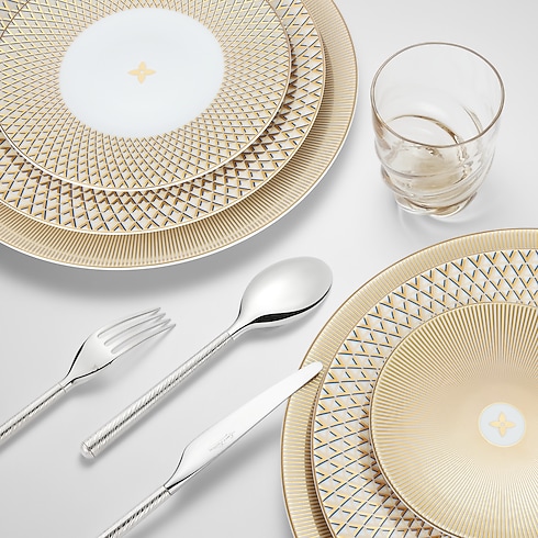 Splendor 湯匙兩件套裝 in 行李箱、旅行用品及家居精品's 家居及餐具精品 餐桌藝術 collections by Louis Vuitton (產品縮放)