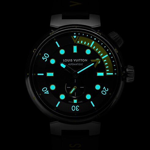 Tambour Street Diver - 自動機芯、44毫米及精鋼 in 腕錶系列's 腕錶總覽 } collections by Louis Vuitton (產品縮放)