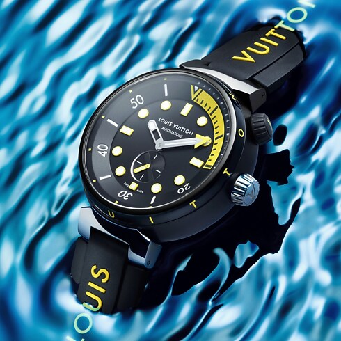 Tambour Street Diver - 自動機芯、44毫米及精鋼 in 腕錶系列's 腕錶總覽 } collections by Louis Vuitton (產品縮放)