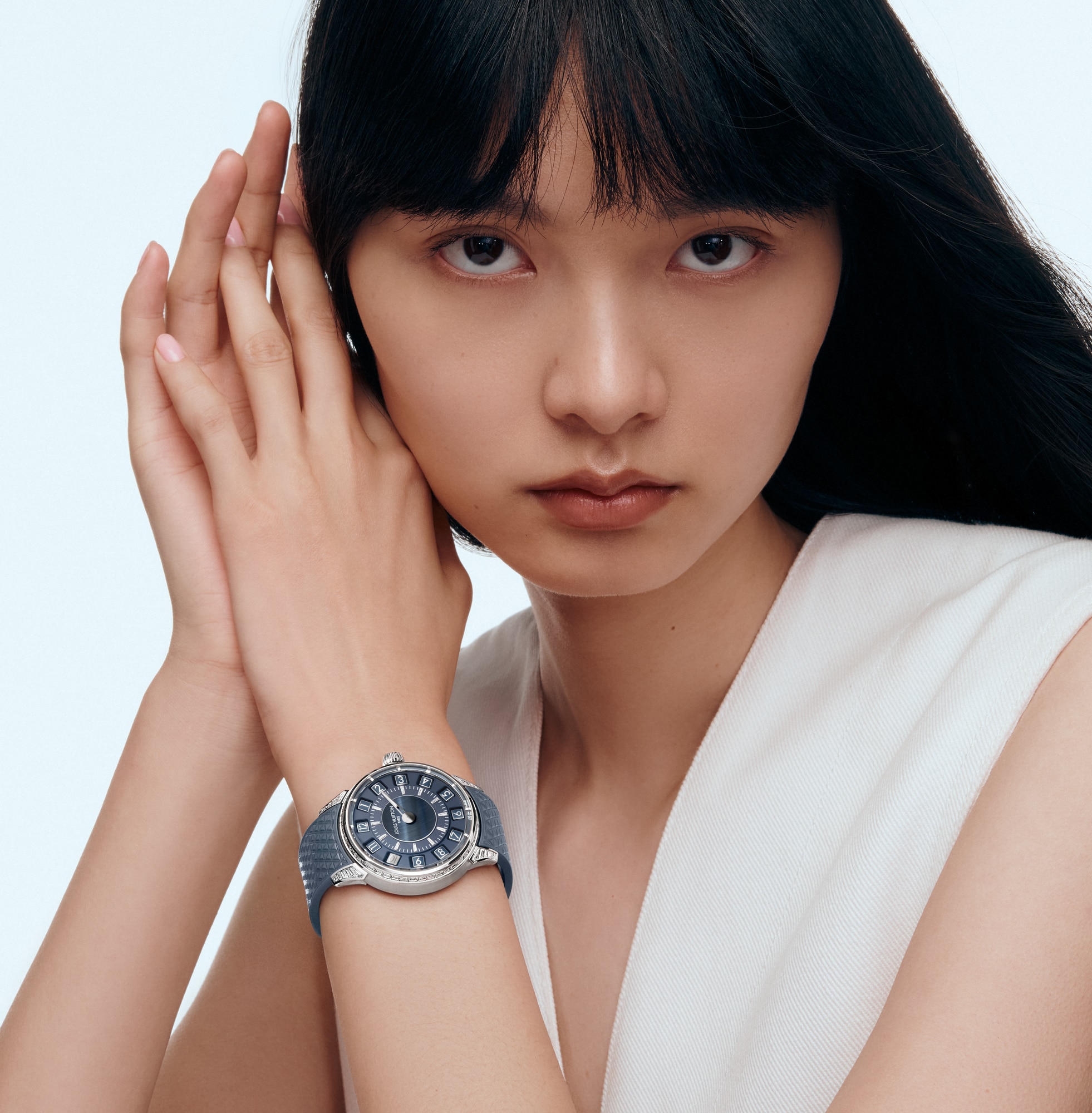 Tambour Taiko Spin Time，自動機芯，39.5毫米，白K金，鷹眼石及鑽石  in 腕錶系列