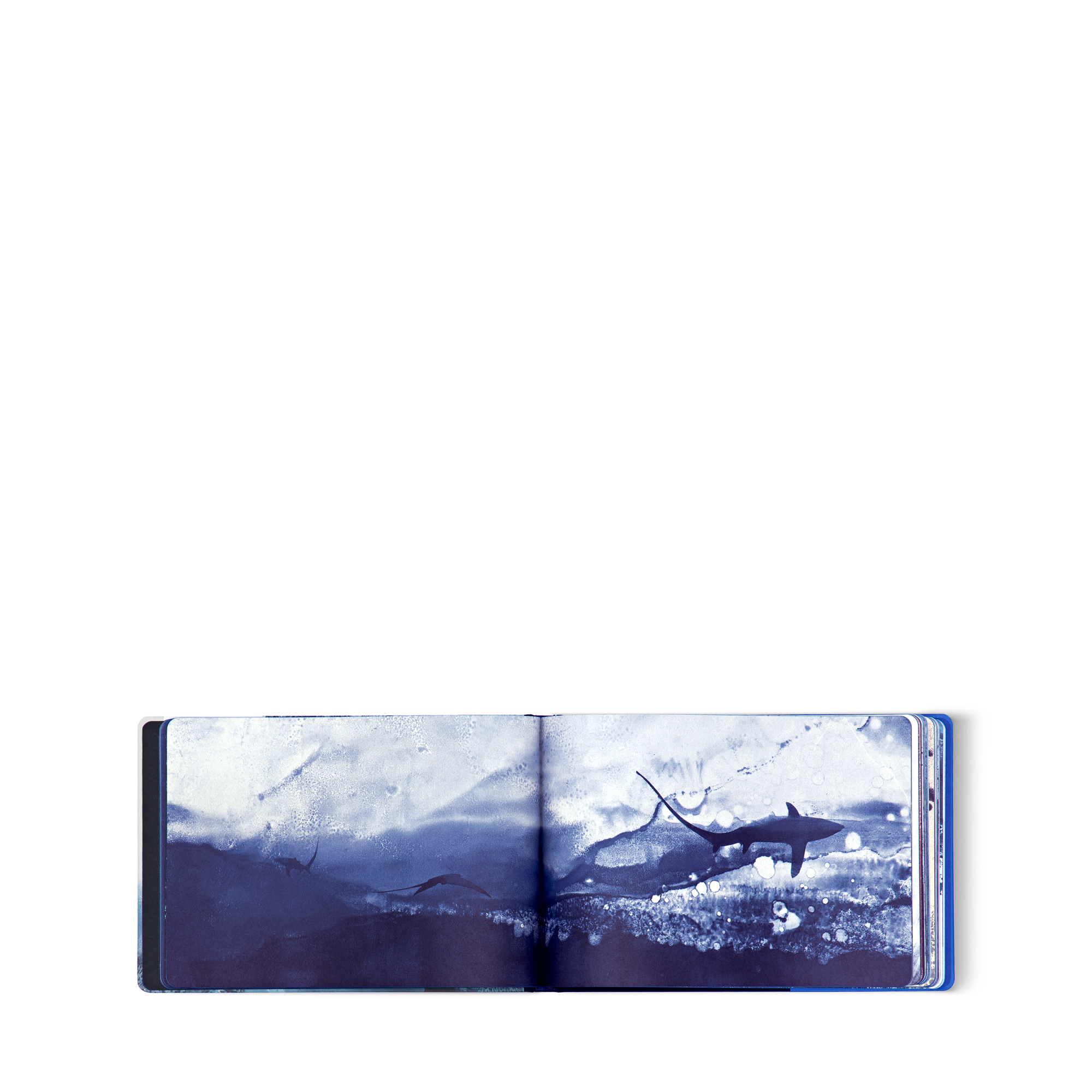 Travel Book Mediterranean Sea By Aurore de Morinerie  in 行李箱、旅行用品及家居精品