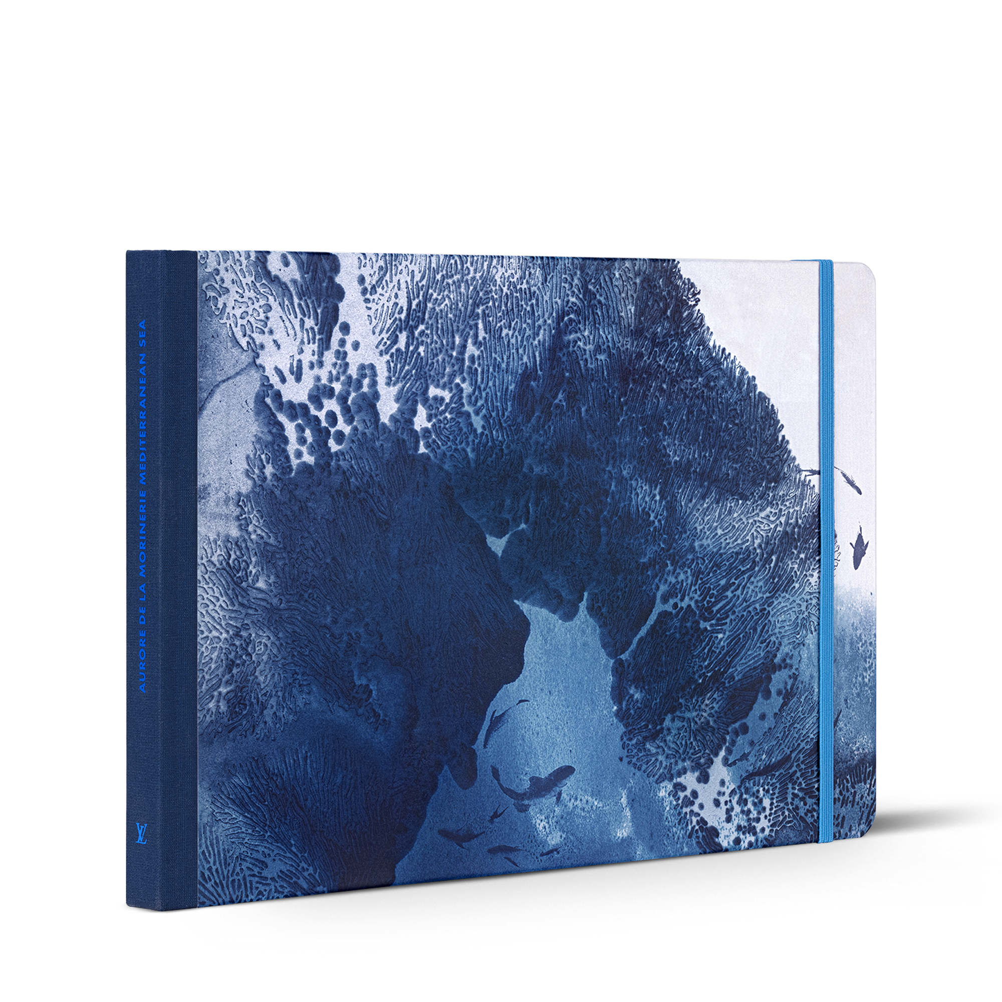 Travel Book Mediterranean Sea By Aurore de Morinerie  in 行李箱、旅行用品及家居精品