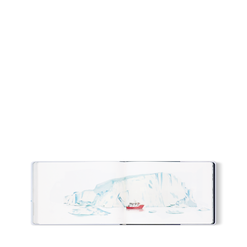 Travel Book The Arctic in 行李箱、旅行用品及家居精品's 書庫及文具 旅遊書籍 collections by Louis Vuitton (產品縮放)