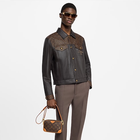 Trocadéro 可穿戴式錢包 G69 in 男士's 錢包及小型皮件 迷你包款 collections by Louis Vuitton (產品縮放)