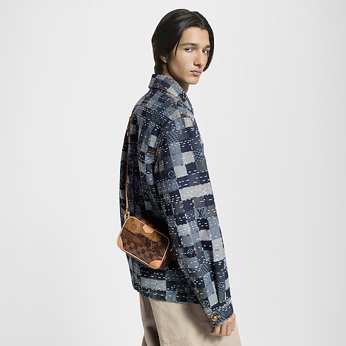 Trocadéro 可穿戴式錢包 Autres Toiles in 男士's 錢包及小型皮件 迷你包款 collections by Louis Vuitton (產品縮放)