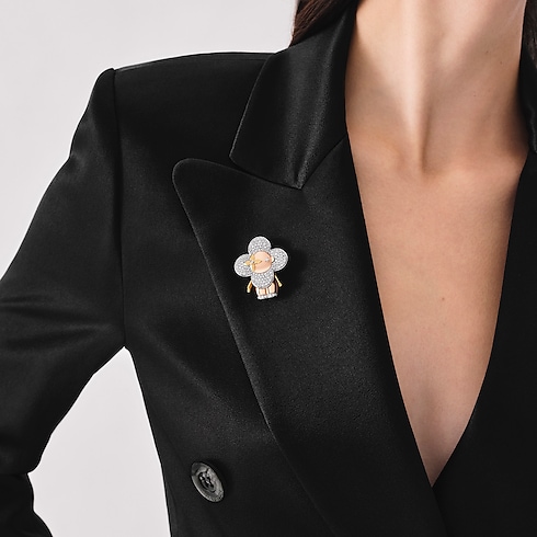 Vivienne 三色金配密鑲鑽石大型吊墜 in 珠寶系列's 按類別瀏覽 項鍊吊墜 collections by Louis Vuitton (產品縮放)