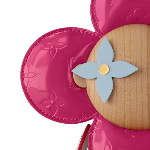 Vivienne Rabbit in 行李箱、旅行用品及家居精品's 運動用品及生活精品 生活精品及 VIVIENNE 玩偶 collections by Louis Vuitton (產品縮放)