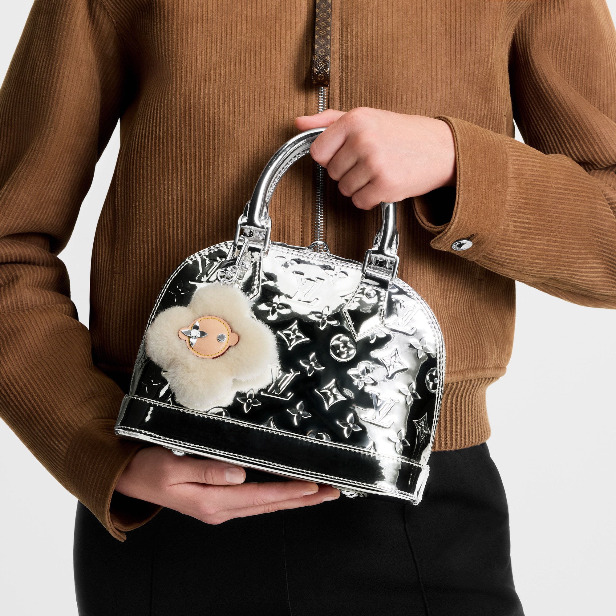 Vivienne Shearling 手袋吊飾 . in 女士