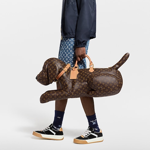 XXL Dog Bag 其他 Monogram 帆布 in 時尚包包及小型皮件's 男士時尚包包 全新系列 collections by Louis Vuitton (產品縮放)