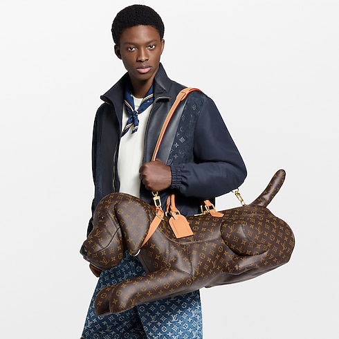 XXL Dog Bag 其他 Monogram 帆布 in 時尚包包及小型皮件's 男士時尚包包 全新系列 collections by Louis Vuitton (產品縮放)